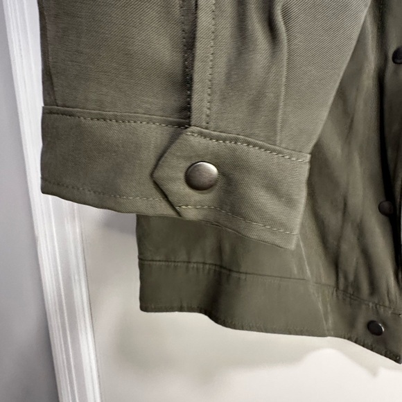 Old Navy Casual Utility Military Jacket Army Green Women's Size 2X Snap Closure. - Picture 11 of 13